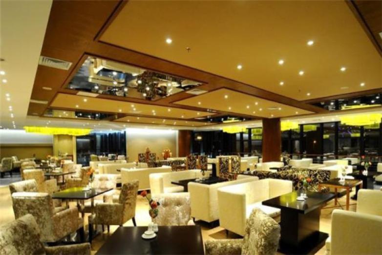 各吃各自助火锅